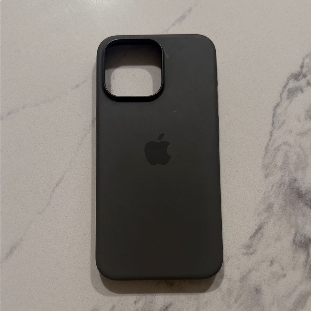 Apple Midnight Silicone iPhone Case